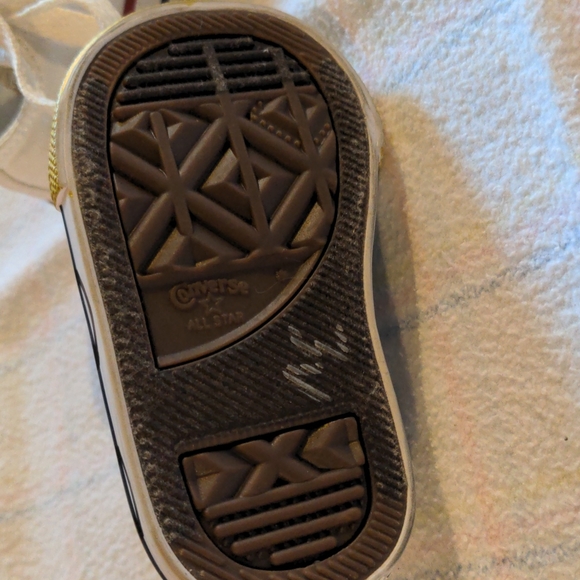 Infant Custom Converse - Picture 5 of 13